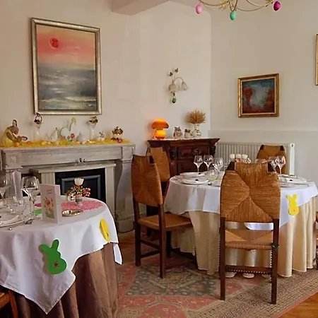 La Maison D'antan Hotel